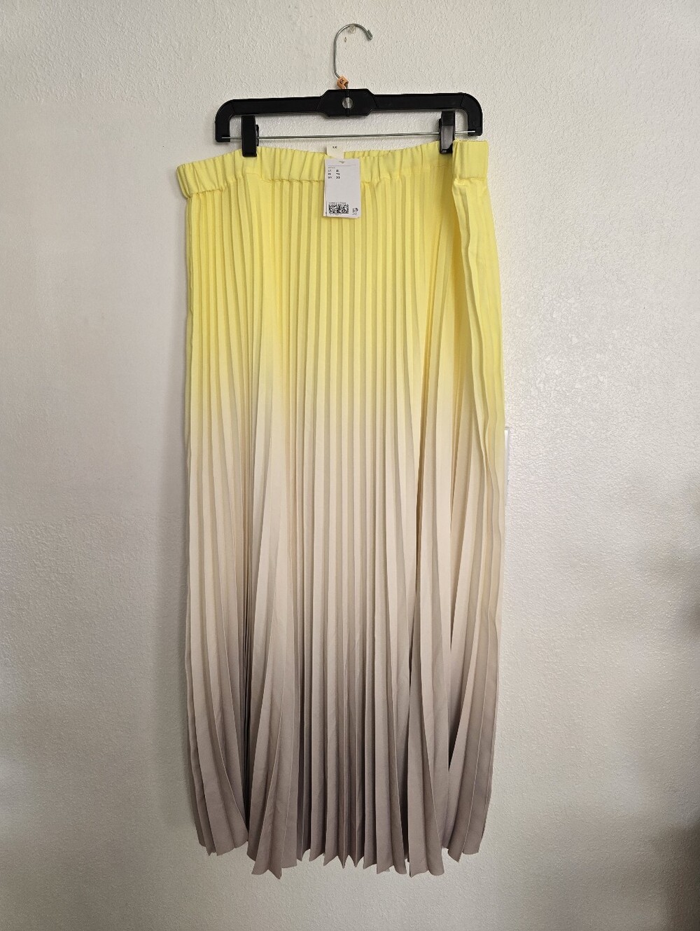 NWT H&M Ombre Pleated Maxi Skirt Yellow Size XL - Picture 2 of 13